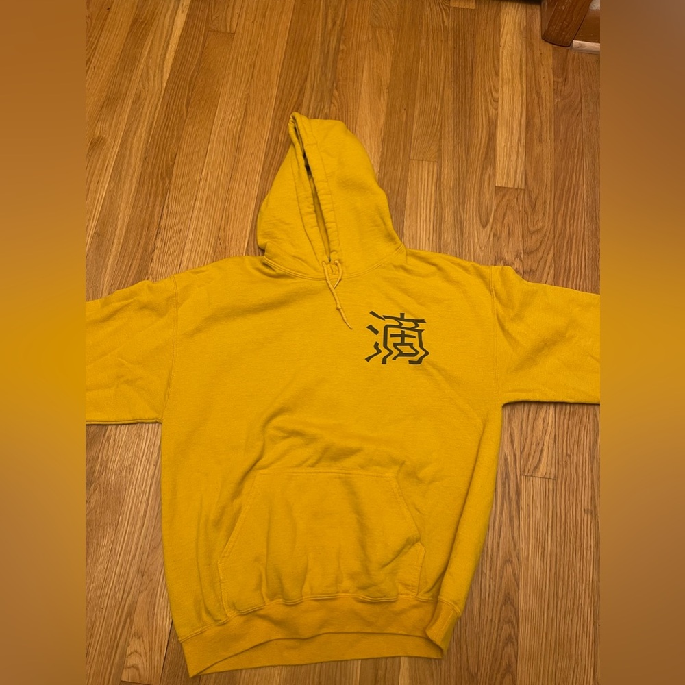 Rue21 yellow design hoodie